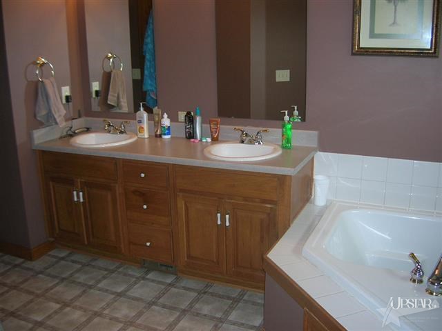 2424 E Baseline Rd, Albion, IN 46701 photo 23