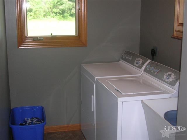 2424 E Baseline Rd, Albion, IN 46701 photo 22