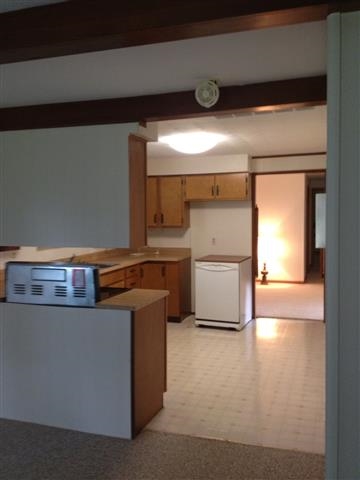 803 W County Road 200 S, Frankfort, IN 46041 photo 3