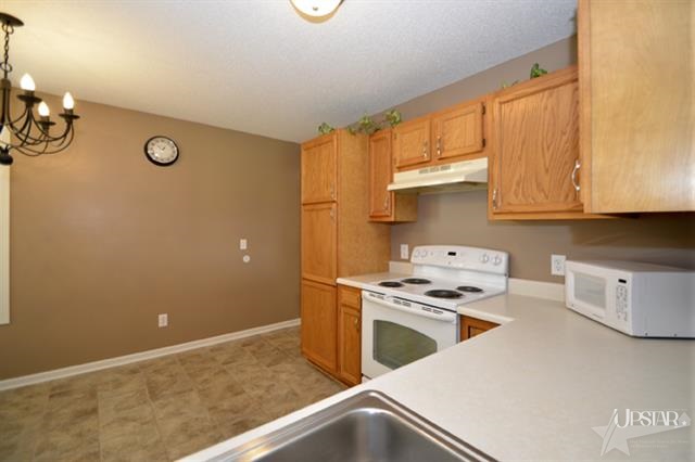 9622 La Mesa Dr, Fort Wayne, IN 46825 photo 7