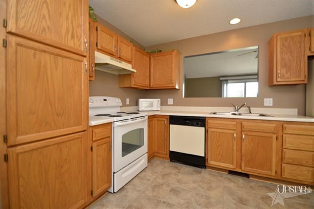 9622 La Mesa Dr, Fort Wayne, IN 46825 photo 9