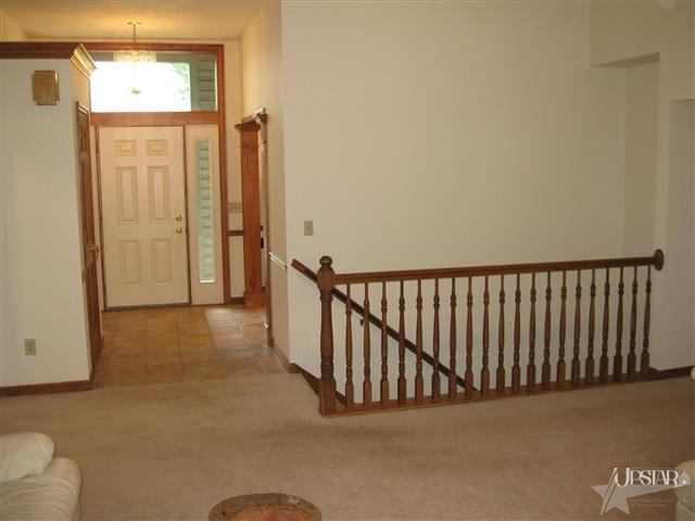 381 Deer Path, Columbia City, IN 46725 photo 8