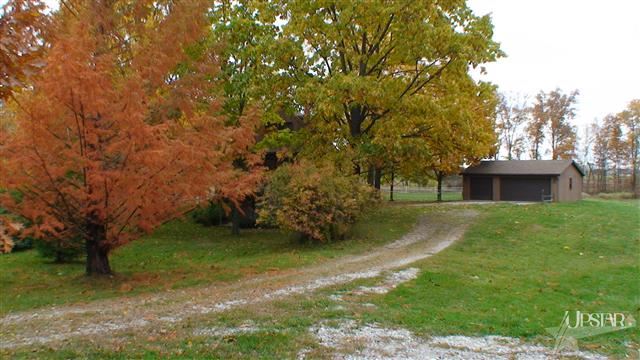 5290 S 300 E, Hamilton, IN 46742 photo 2