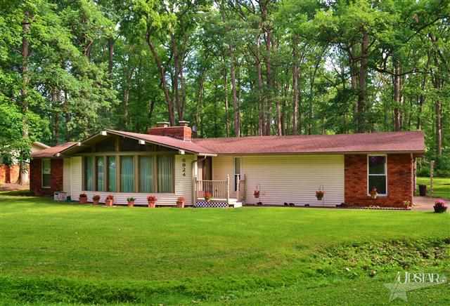 6924 Regent Ct, Fort Wayne, IN 46804 photo 1