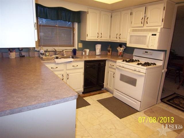 4214 Tamarack Dr, Fort Wayne, IN 46835 photo 9