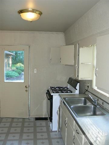 5714 S Bend Dr, Fort Wayne, IN 46804 photo 4