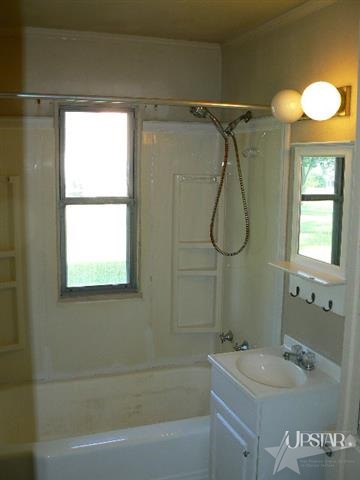 5714 S Bend Dr, Fort Wayne, IN 46804 photo 9