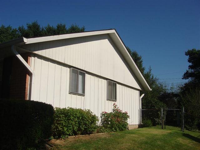 1110 W Briarcliff Dr, Bloomington, IN 47404 photo 6