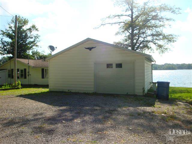 7686 N Brown Rd, Columbia City, IN 46725 photo 4