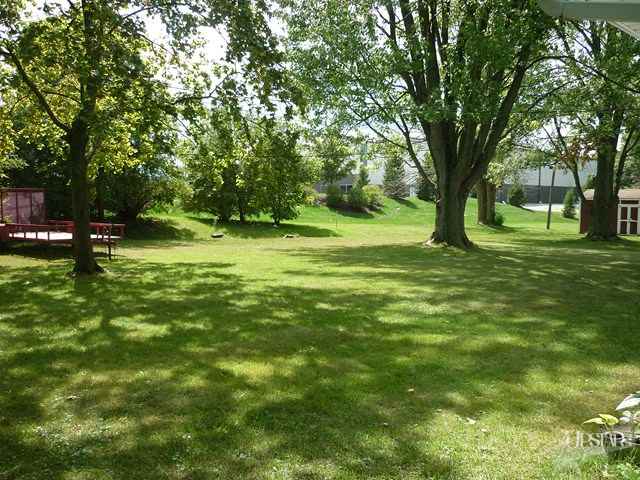 1905 Graham Dr, Fort Wayne, IN 46818 photo 4