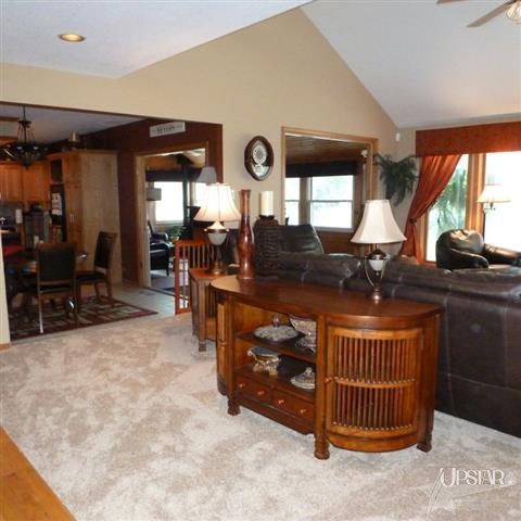 9335 Blue Ash Ct, Fort Wayne, IN 46814 photo 2