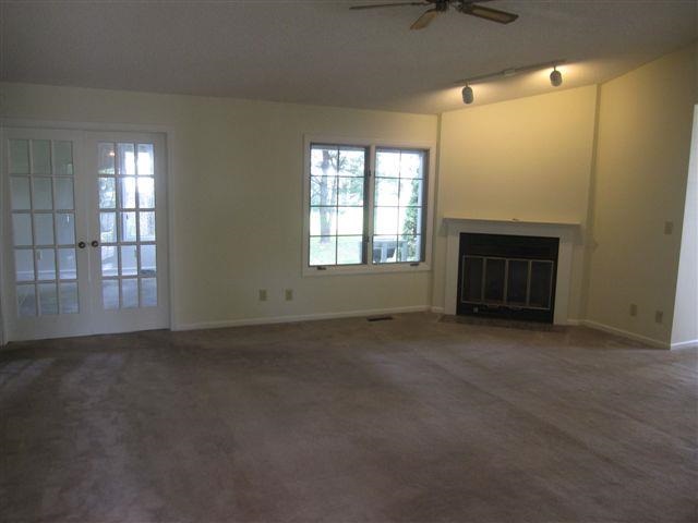 1012 Carleton Ct, Bloomington, IN 47401 photo 4