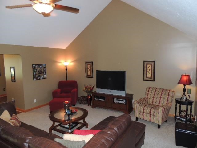 5692 W 700 S, Rossville, IN 46065 photo 3