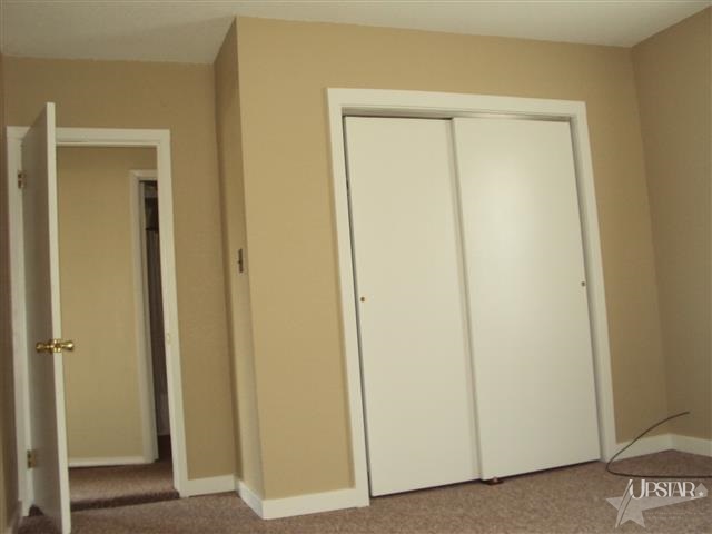 215 W Spencer St, Columbia City, IN 46725 photo 8