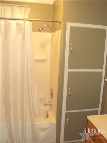 215 W Spencer St, Columbia City, IN 46725 photo 11
