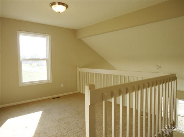 2046 Archangel, Huntington, IN 46750 photo 4