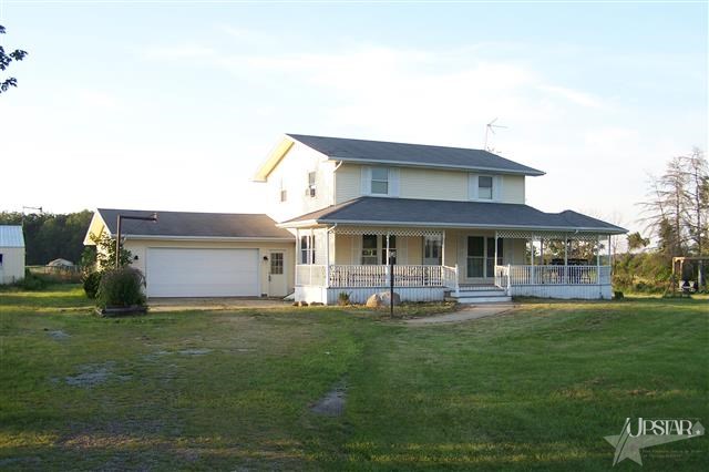9724 Miller Rd, Churubusco, IN 46723 photo 1