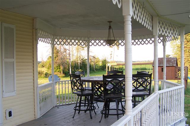 9724 Miller Rd, Churubusco, IN 46723 photo 3