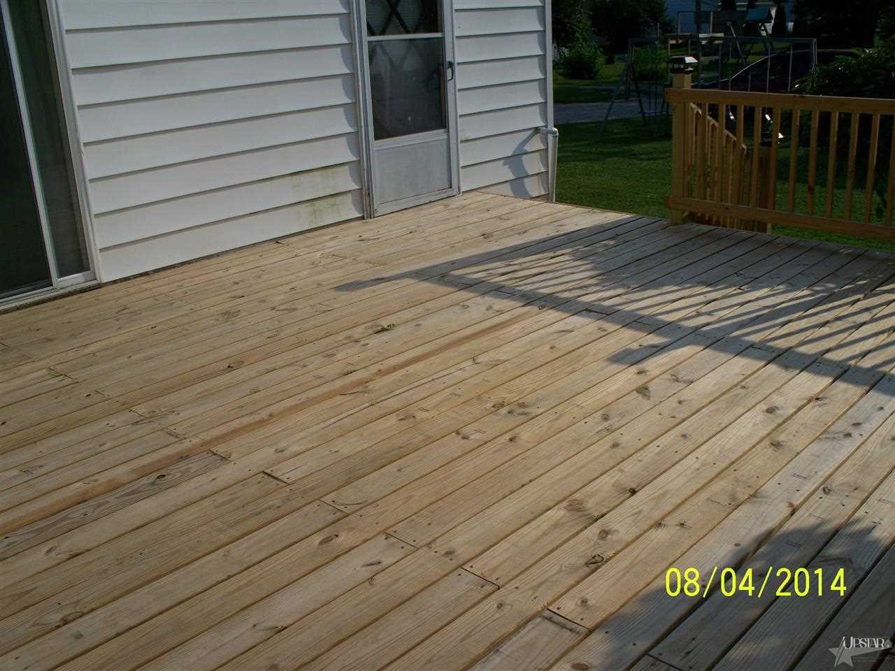 205 N Main St, Laotto, IN 46763 photo 9