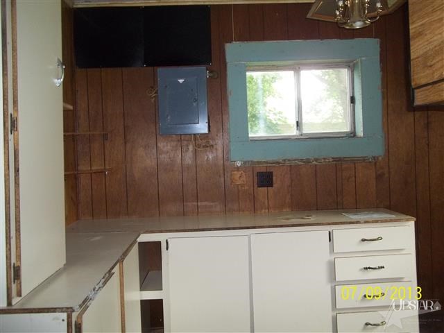 1834 Sabine St, Huntington, IN 46750 photo 7