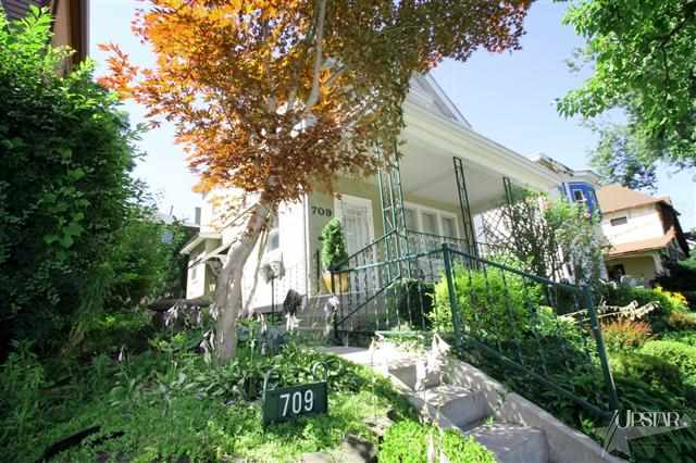 709 Thieme Dr, Fort Wayne, IN 46802 photo 1