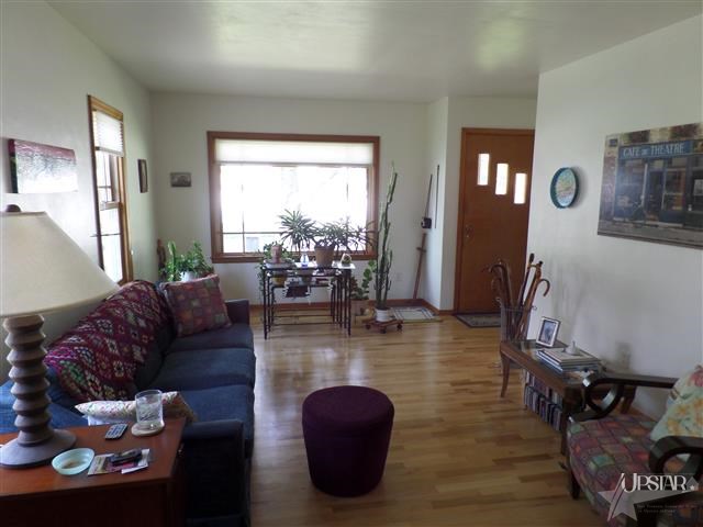 903 Pemberton Dr, Fort Wayne, IN 46805 photo 2