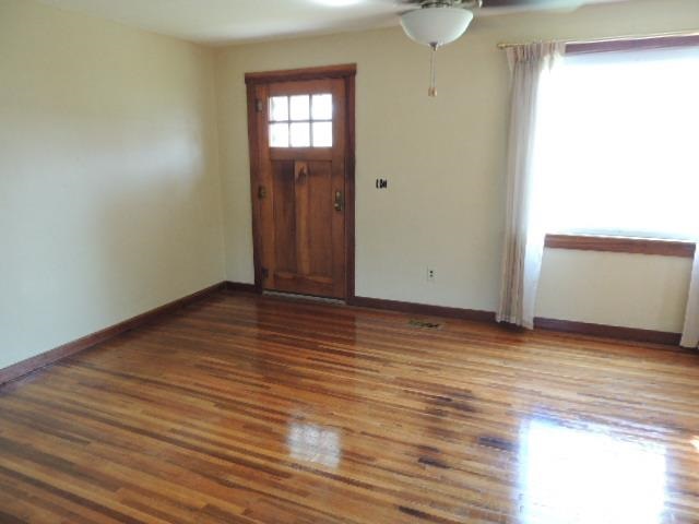 359 W Main St, Rossville, IN 46065 photo 3