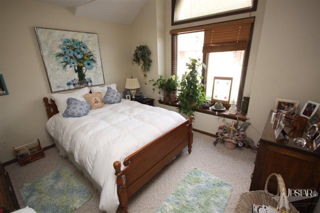 4915 Woodmark Ct, Fort Wayne, IN 46815 photo 5