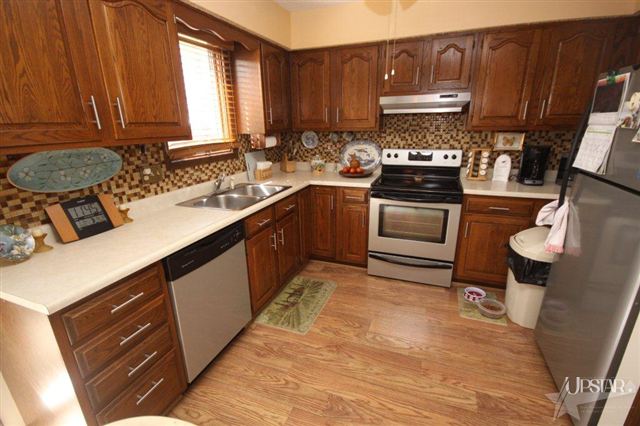 4915 Woodmark Ct, Fort Wayne, IN 46815 photo 3