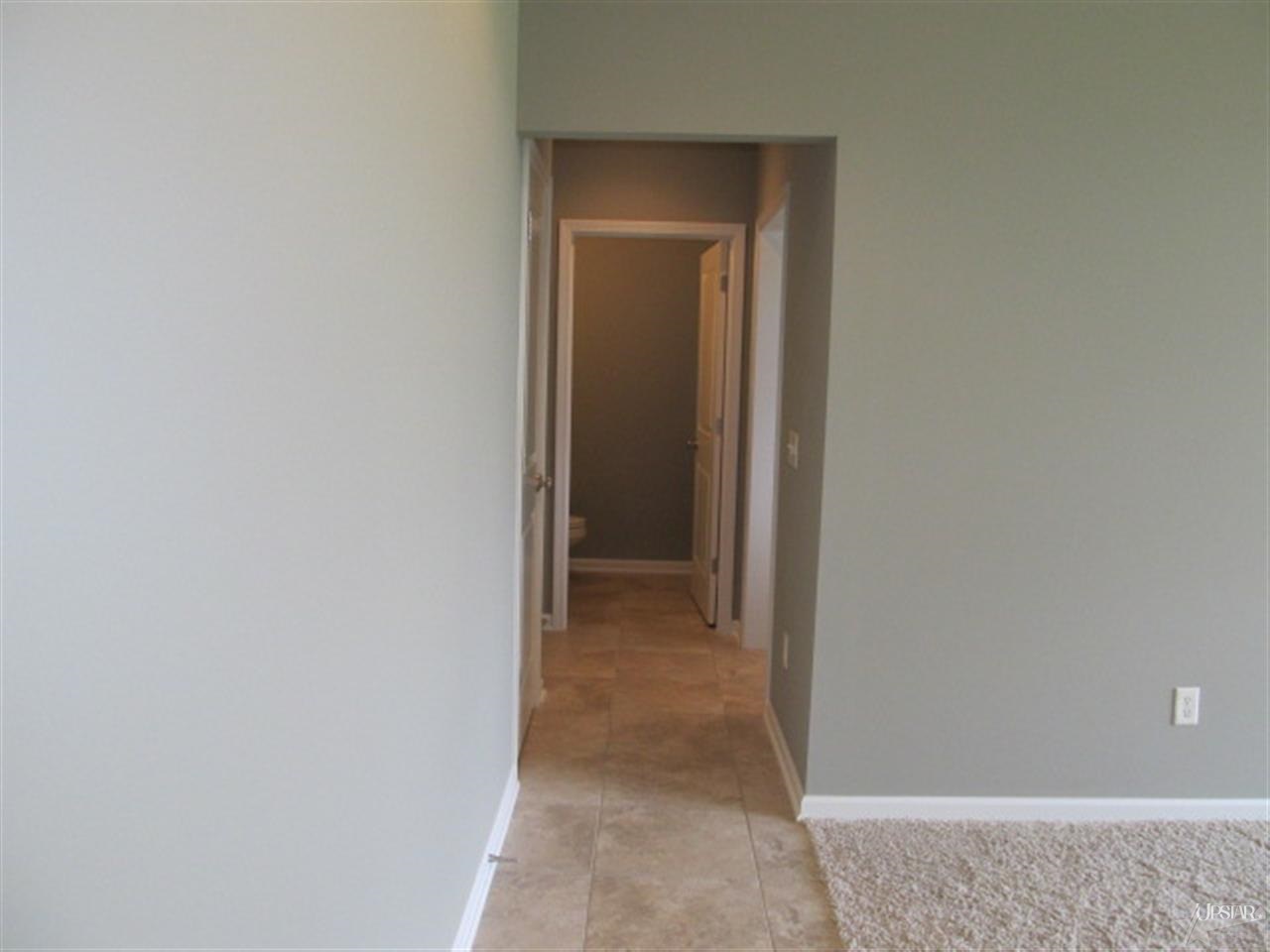 8511 Valencia Pl, Fort Wayne, IN 46835 photo 4