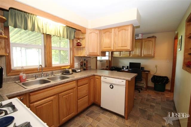 2037 Apollo Dr, Huntertown, IN 46748 photo 11