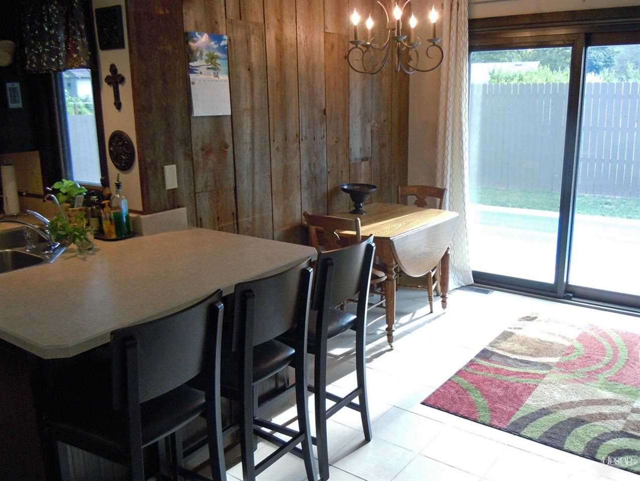 3931 Nottingham Dr, Fort Wayne, IN 46815 photo 9