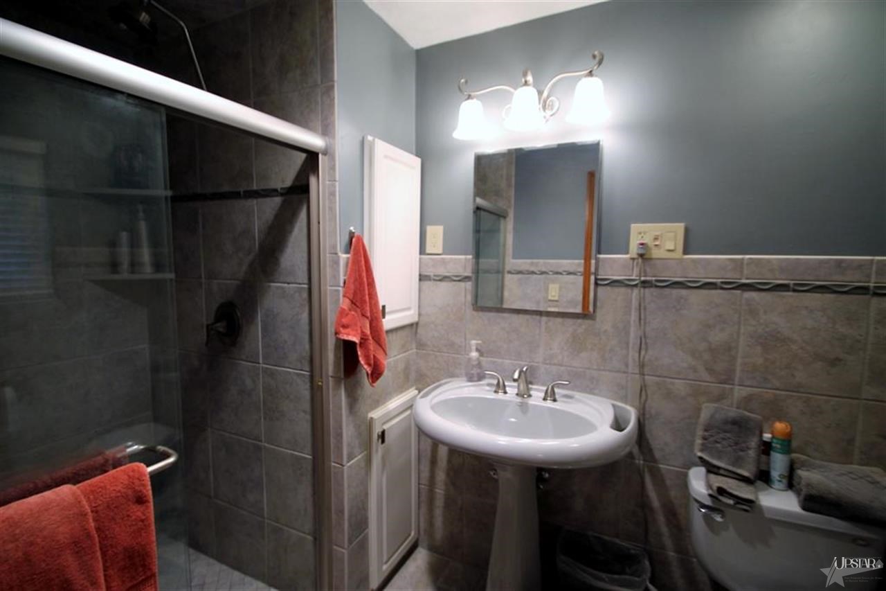 818 Orlando Dr, Fort Wayne, IN 46825 photo 25