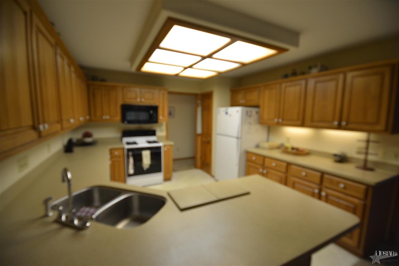 4834 Holly Oak Rd, Fort Wayne, IN 46845 photo 8