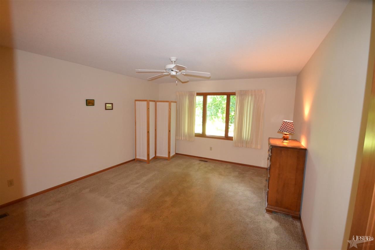 4834 Holly Oak Rd, Fort Wayne, IN 46845 photo 12