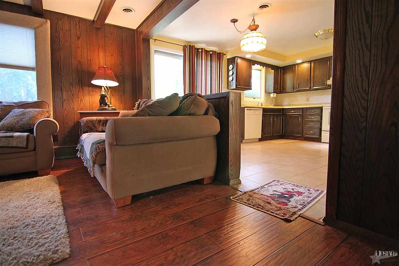 3905 Nottingham Dr, Fort Wayne, IN 46815 photo 5