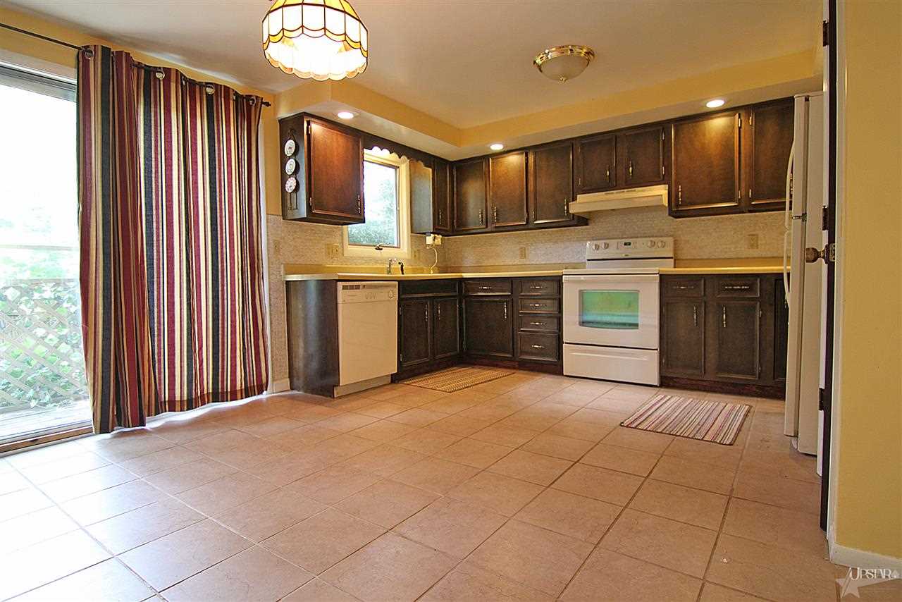 3905 Nottingham Dr, Fort Wayne, IN 46815 photo 8