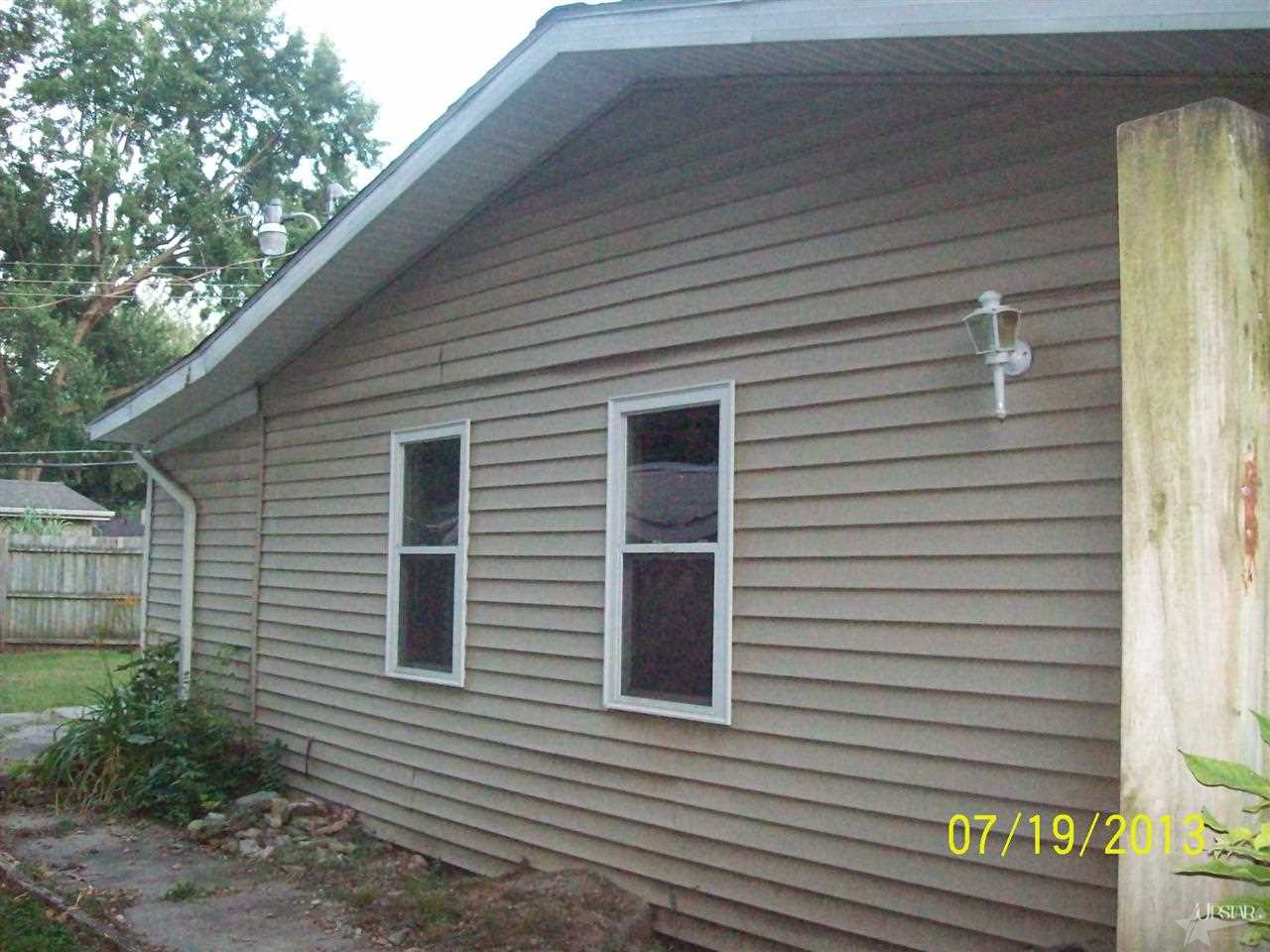 5615 Gates Dr, Fort Wayne, IN 46809 photo 4