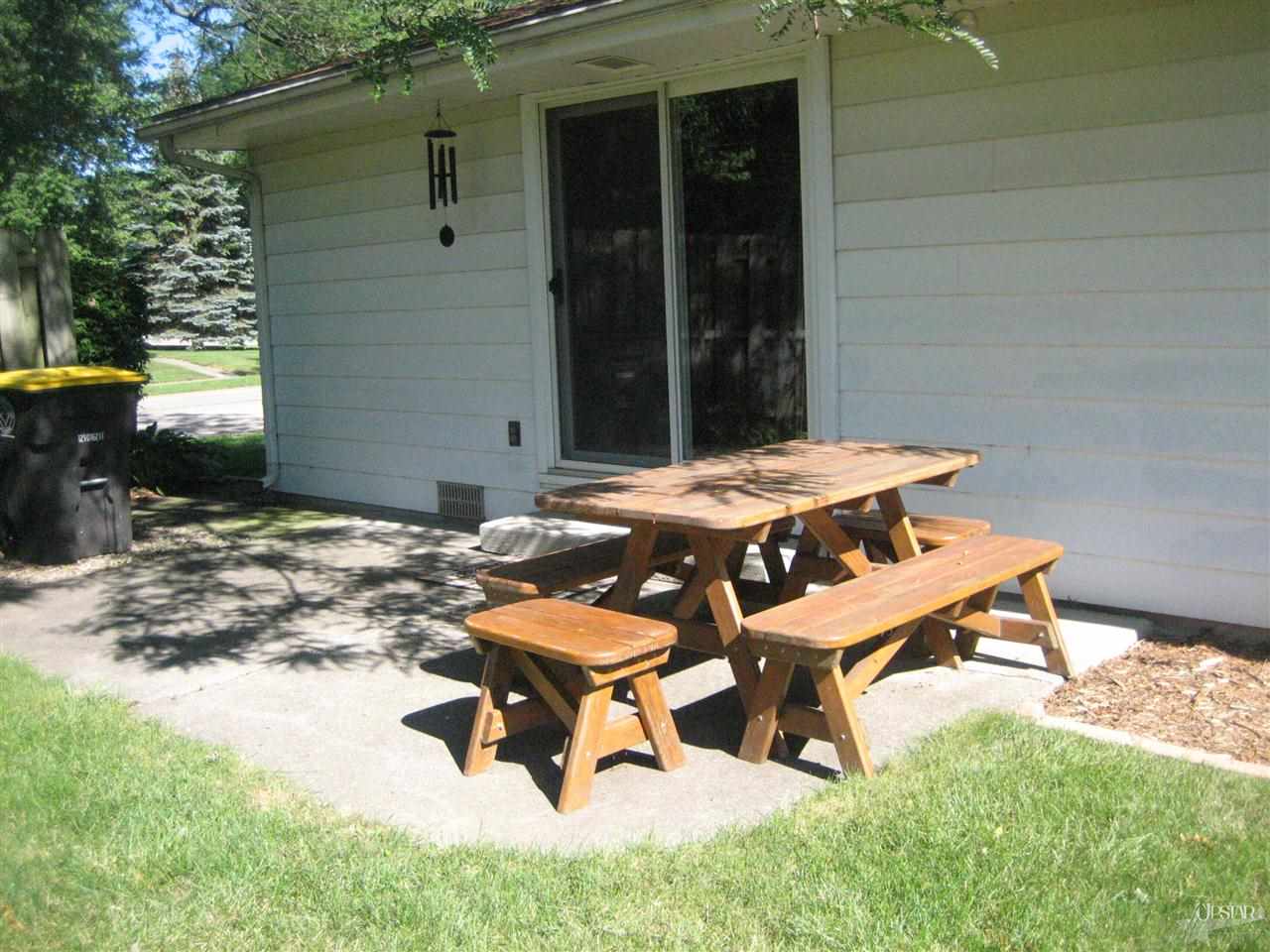 6710 Bellefield Dr, Fort Wayne, IN 46835 photo 13