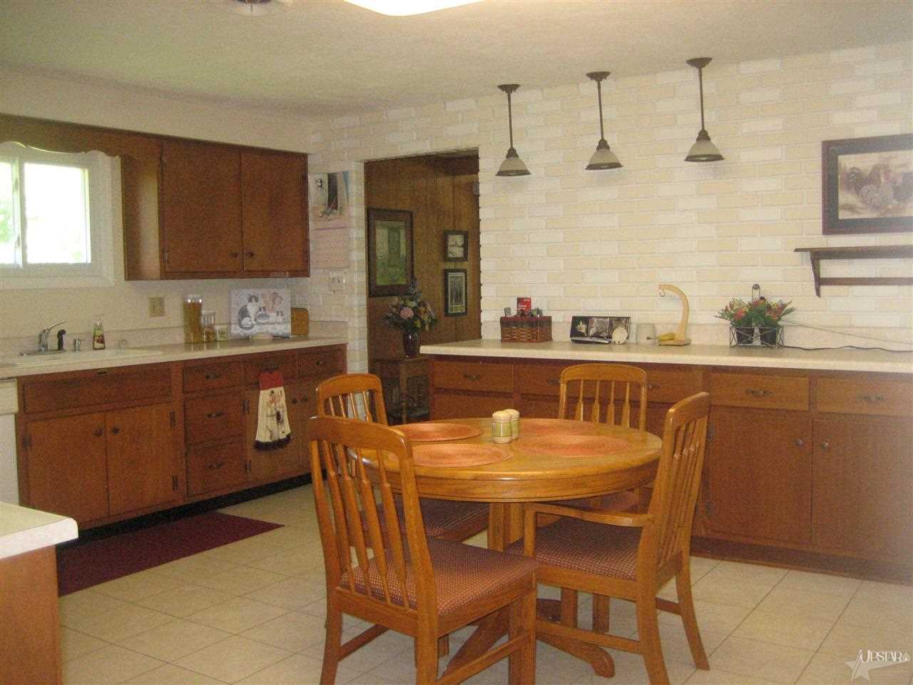 6710 Bellefield Dr, Fort Wayne, IN 46835 photo 5