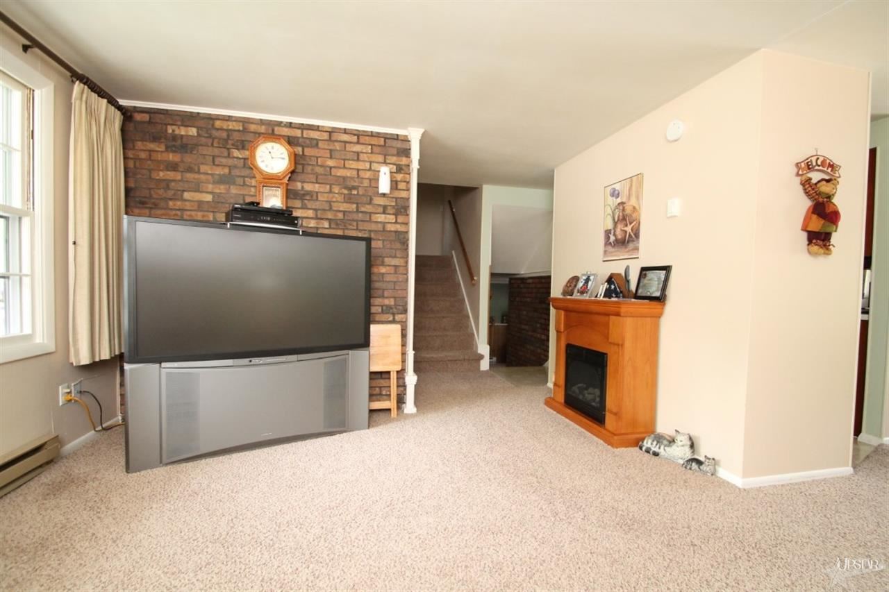 4902 Galway Dr, Fort Wayne, IN 46815 photo 9