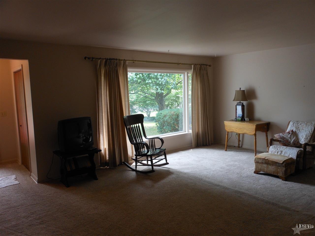 2550 Ojibway Trl, Fort Wayne, IN 46809 photo 3