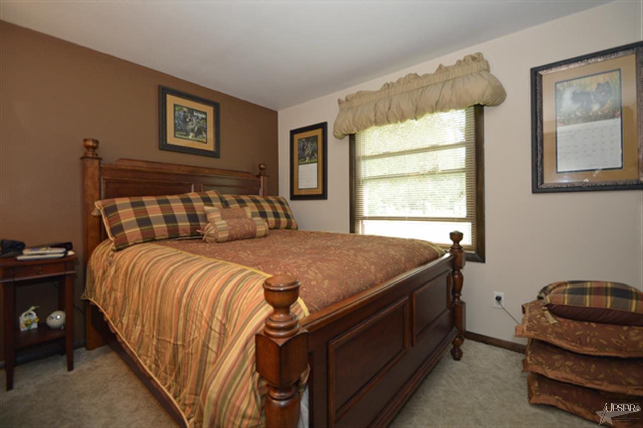 6045 Allenwood Dr, Fort Wayne, IN 46835 photo 20