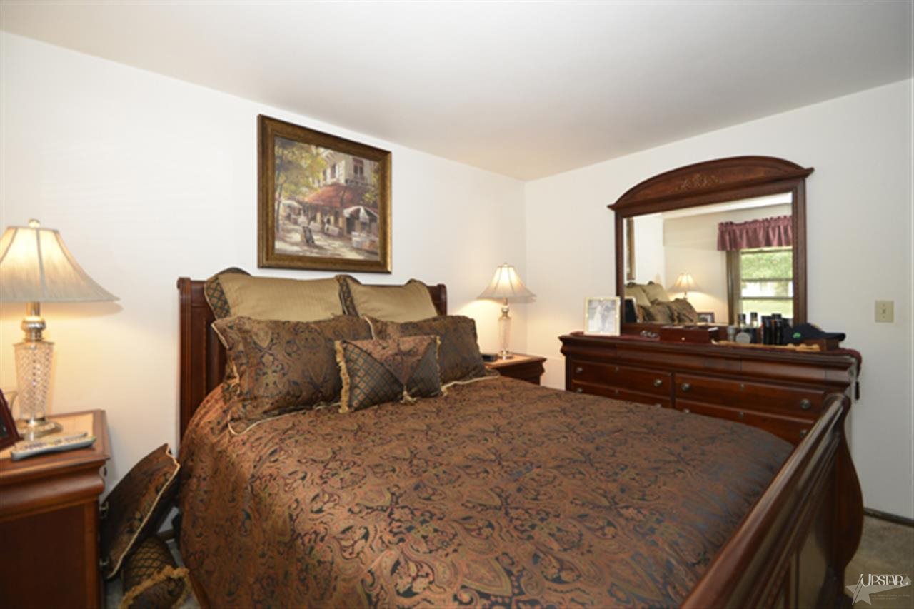 6045 Allenwood Dr, Fort Wayne, IN 46835 photo 19
