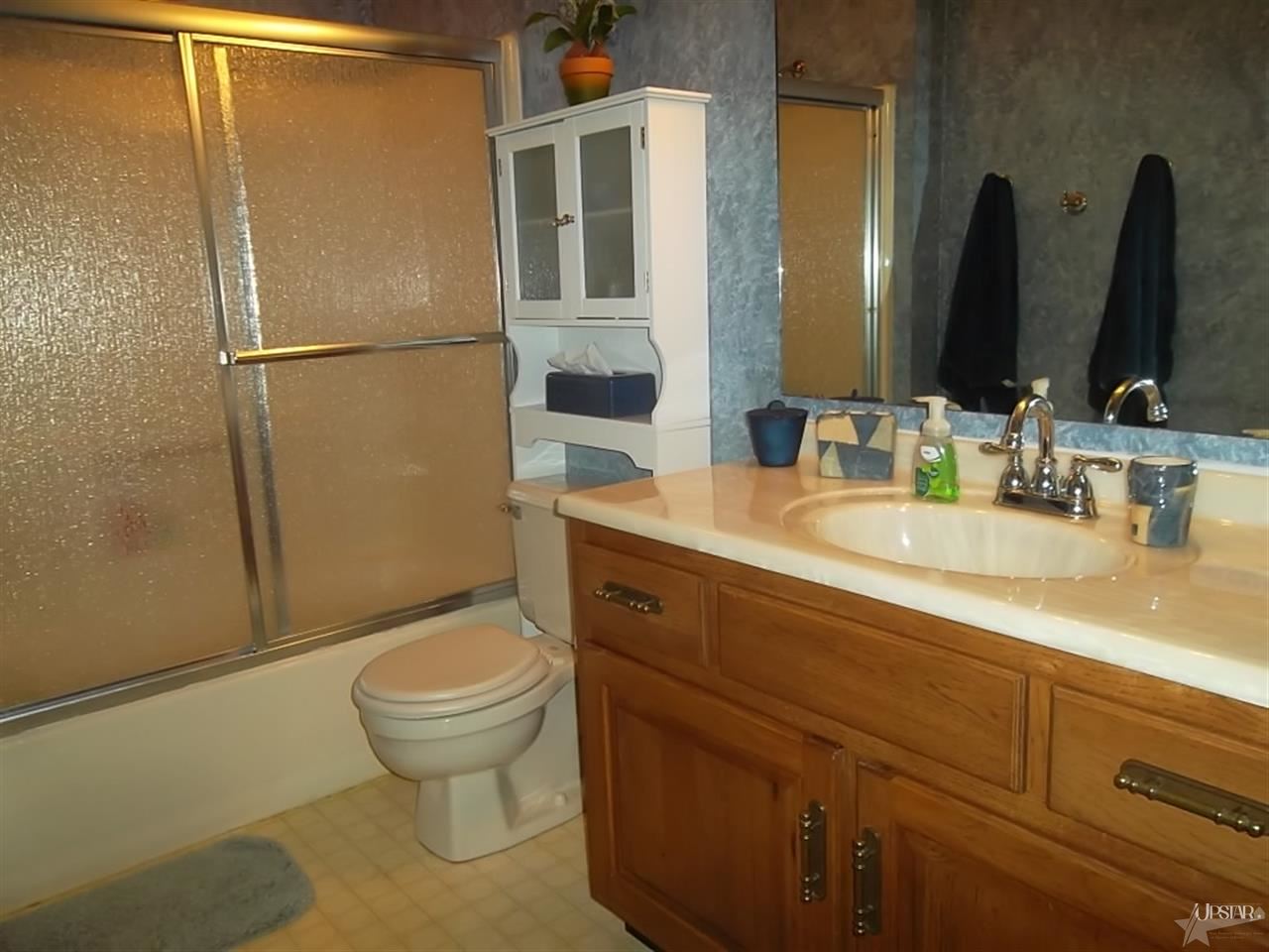 5737 Oak Pointe Dr, Fort Wayne, IN 46845 photo 7