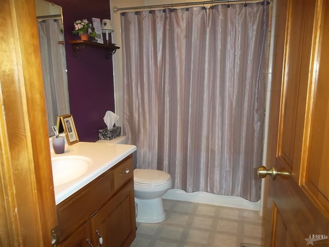 5737 Oak Pointe Dr, Fort Wayne, IN 46845 photo 5