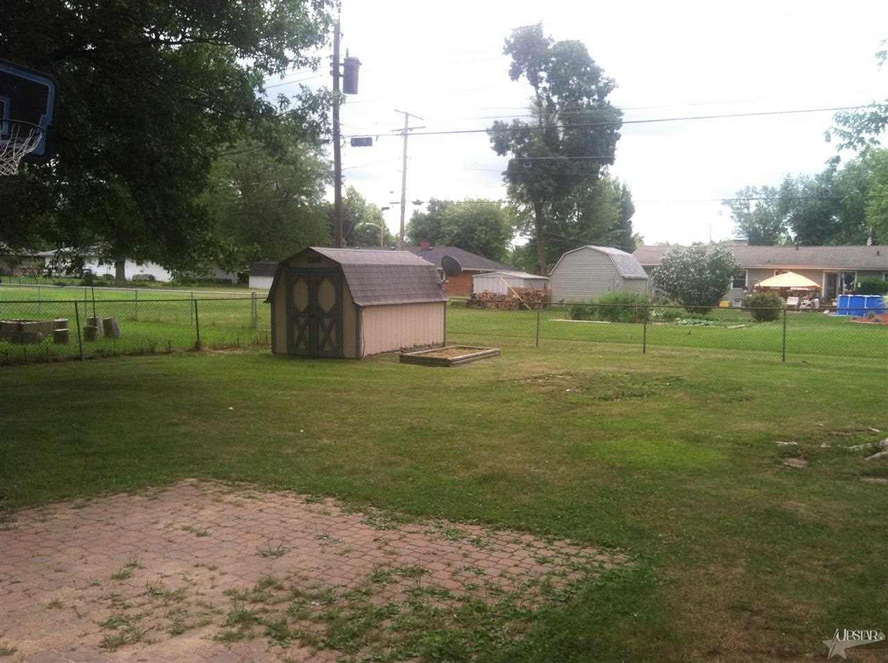 5004 Ashland Dr, Fort Wayne, IN 46835 photo 5