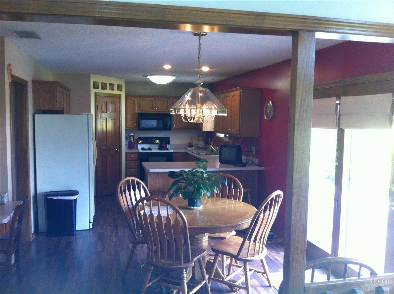 8422 Burnt Ember Pl, Fort Wayne, IN 46804 photo 6