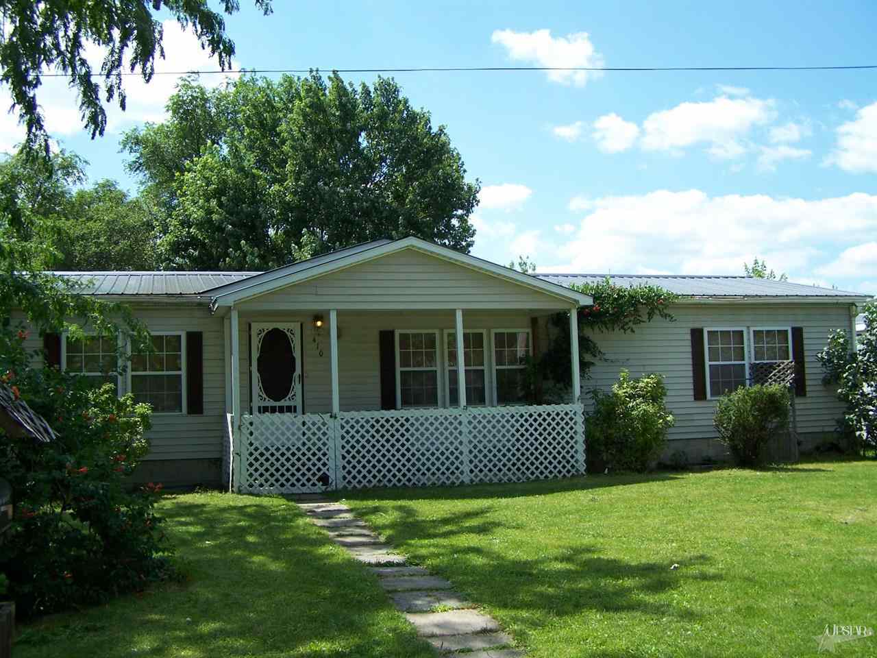 410 S Merchant St, Bluffton, IN 46714 photo 1