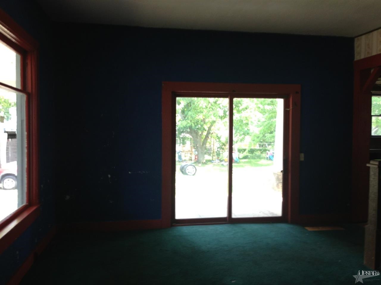 109 College St, Ligonier, IN 46767 photo 7